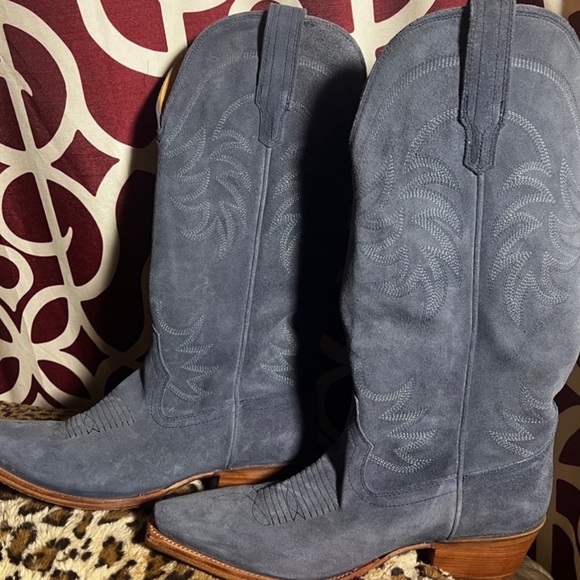 Tecovas Indigo Suede "The Annie" - Picture 2 of 4